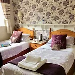 Plumpton Court Nawton