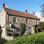 Plumpton Court 4* Nawton