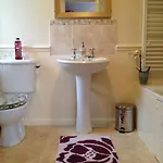 Plumpton Court بيت ضيافة 4*