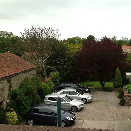 Plumpton Court