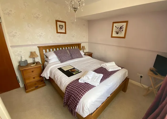 Plumpton Court Guest house