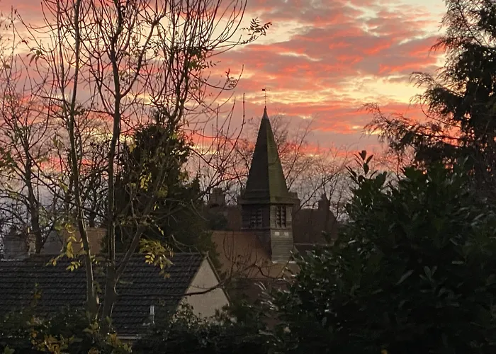 Guest house Plumpton Court