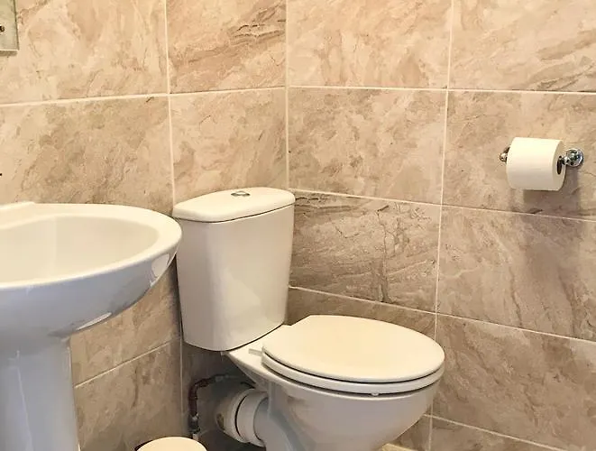 Plumpton Court Nawton