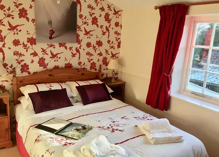 Plumpton Court Guest house Nawton