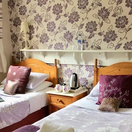 Plumpton Court 4* Nawton