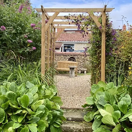 Plumpton Court 4* Nawton