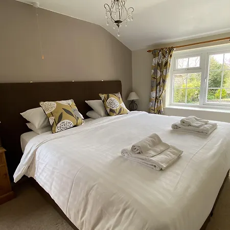 Affittacamere Plumpton Court